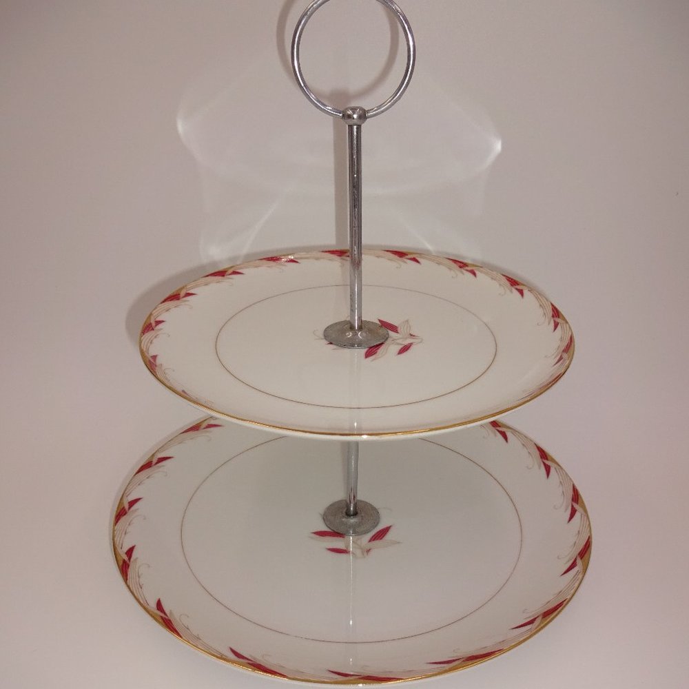 Vintage Citadel China Cavalier 2-Tier Serving Tray White Pink Leaves 7447 Japan